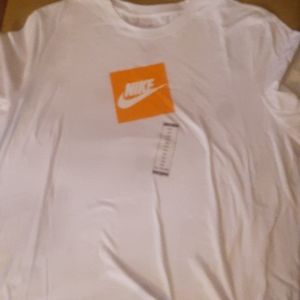 Nike T shirt
